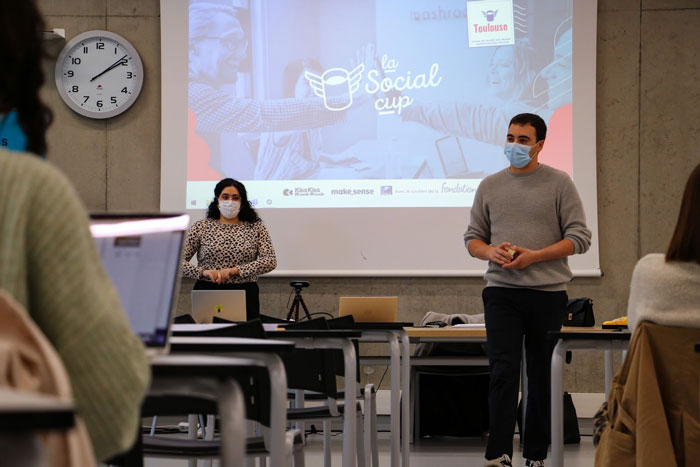 social-cup
