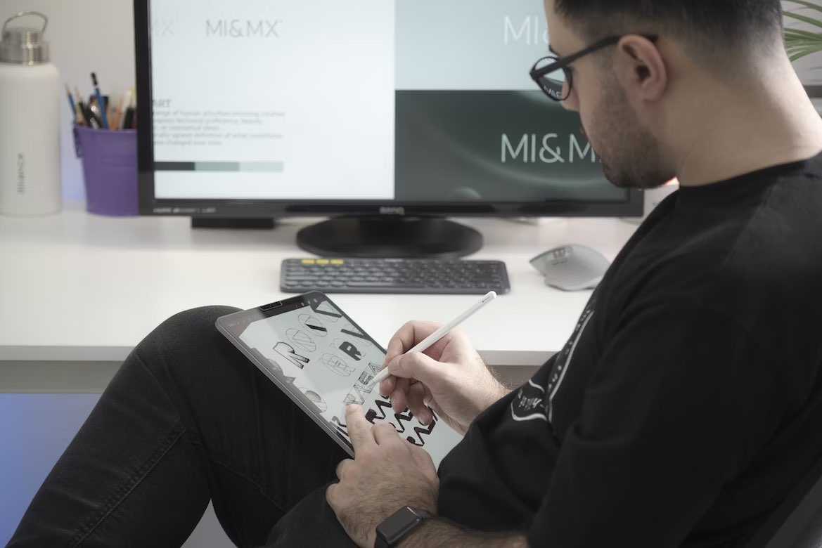 Motion designer